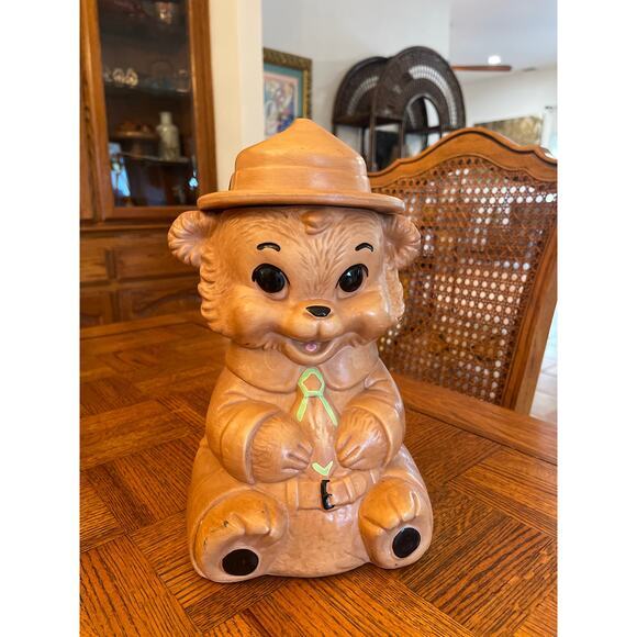 Vintage Twin Winton Smokey Bear canister cookie jar - Picture 1 of 9